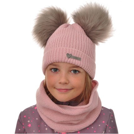Pudrowy komplet zimowy "2 puchate pompony" czapka + komin rozmiar uniwersalny