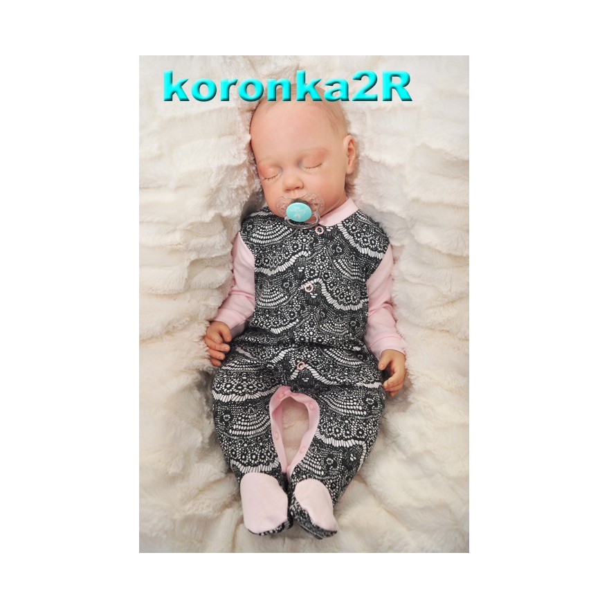 Pajac pajacyk bawełniany różowy z koronką wzór koronka2R