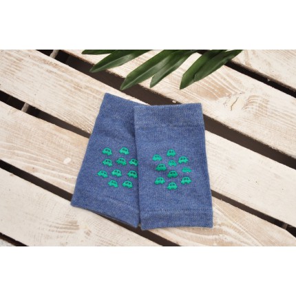 Niebieskie NAKOLANNIKI dla chłopca ABS auta DO RACZKOWANIA rozmiar uniwersalny