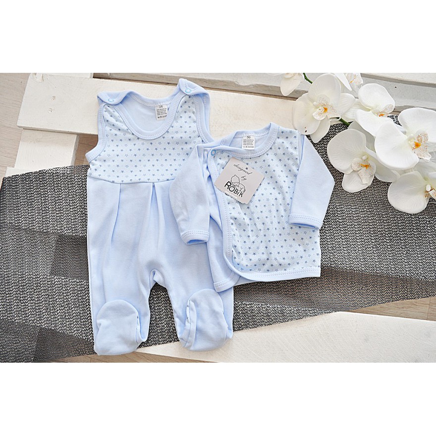 Niebieska WYPRAWKA dla noworodka w gwiazdki koszulka + śpiochy 2cz. wzór 213N