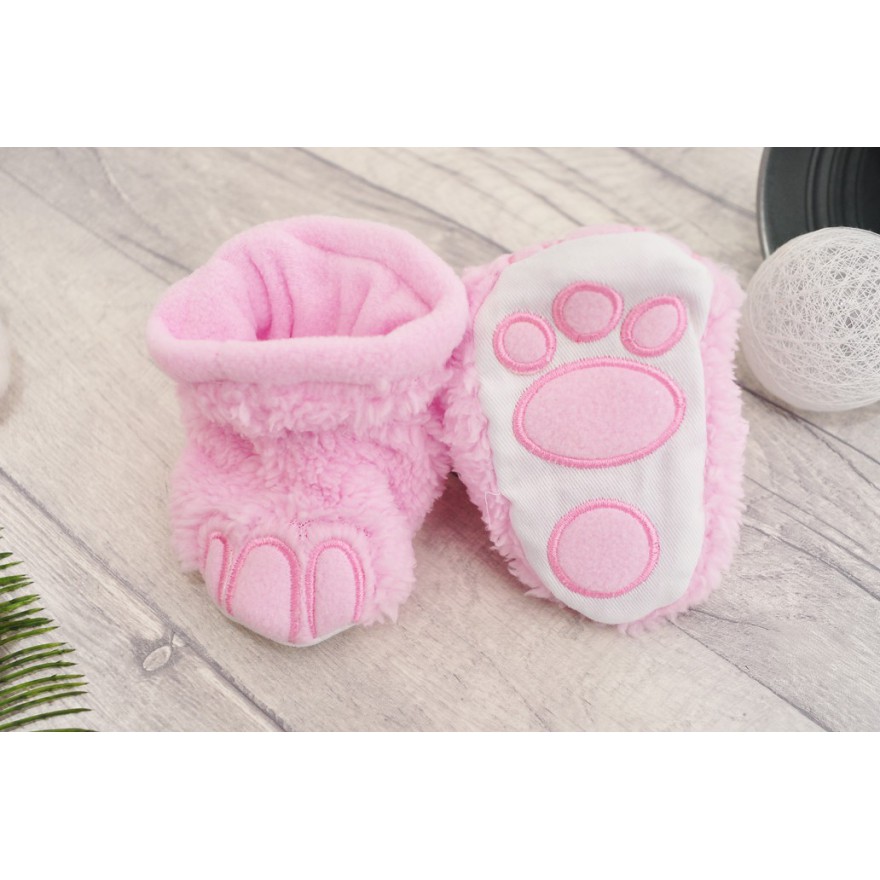 KOSMATE BUCIKI jak LWIE STOPY różowe kapcie niechodki