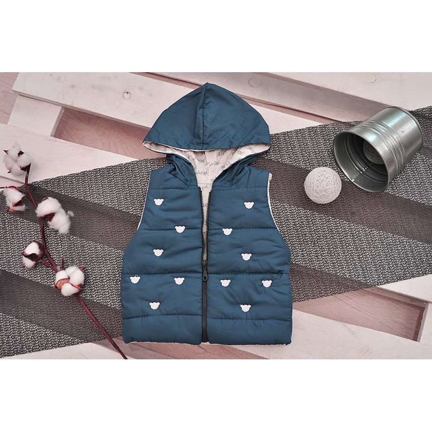 Ciemno niebieski bezrękawnik MIŚ z bluzką i spodniami