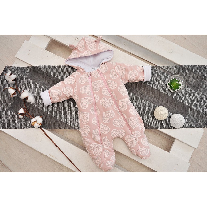 Różowy OCIEPLANY KOMBINEZON w serca wiosna jesień