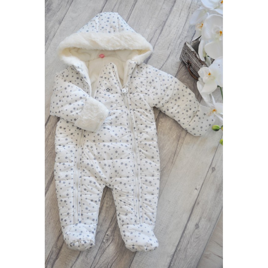 Biały KOMBINEZON w gwiazdki pikowany na futerku 2 suwaki ZIMA