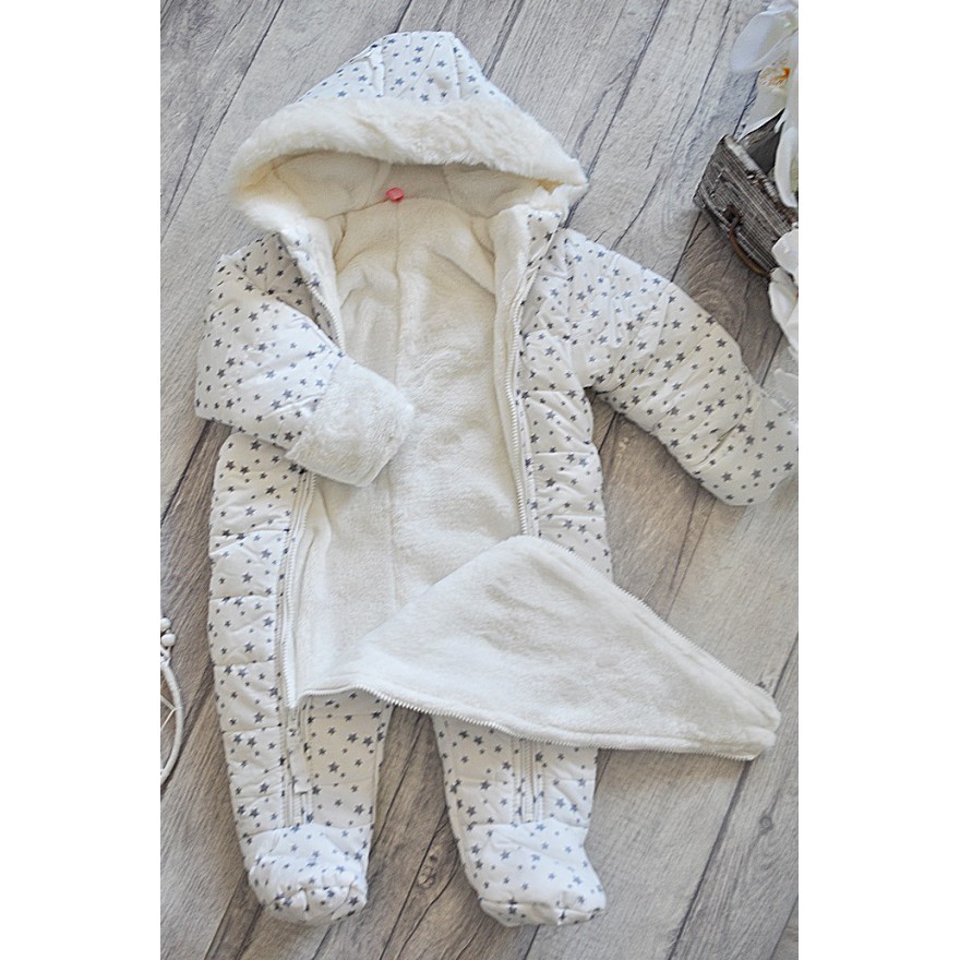 Biały KOMBINEZON w gwiazdki pikowany na futerku 2 suwaki ZIMA