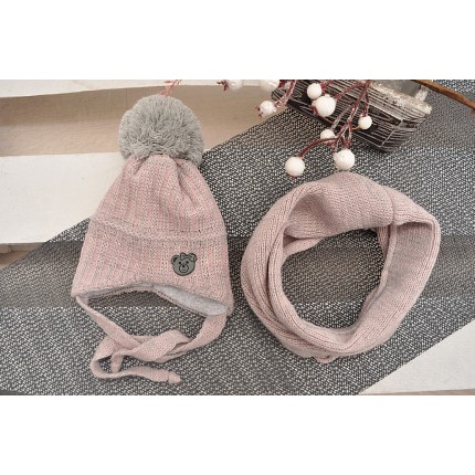 Szaro-różowy komplet zimowy ŁUCJA czapka + komin, emblemat MISIA