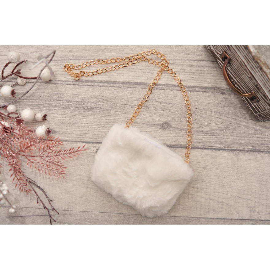 Komplet dziewczęcy ecru futerkowa sukienka, bluzka, torebka