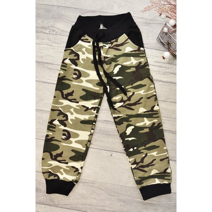 Ocieplane SPODNIE MORO khaki chłopięce spodenki dresowe