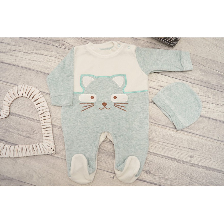 Miętowo-biały PAJACYK WELUROWY KOTEK + czapka smerfetka, komplet 2cz.