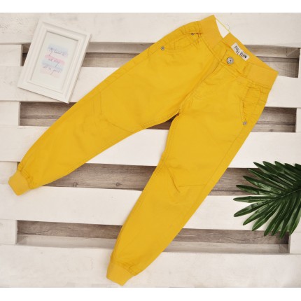 Musztardowe spodnie chłopięce ze ściągaczem joggery wiosna jesień
