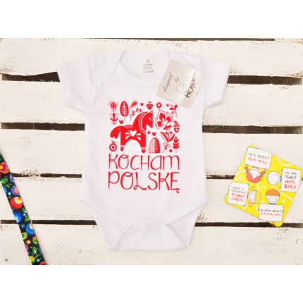 BODY białe KOCHAM POLSKĘ krótki rękaw, bodziaki patriotyczne likw.