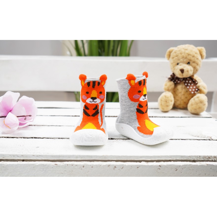 SKARPETY Z GUMOWĄ PODESZWĄ szare TRAMPKI z pomarańczowym tygrysem 3D