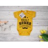 BODY NIEZŁY NUMER, SUPER GOŚĆ wąsy musztardowe wzór 661 krótki rękaw