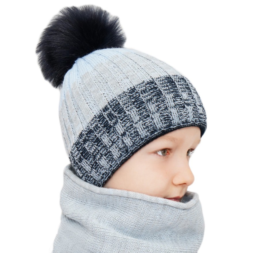 Zimowy komplet ALEKSANDER, czapka z puchatym pomponem + komin