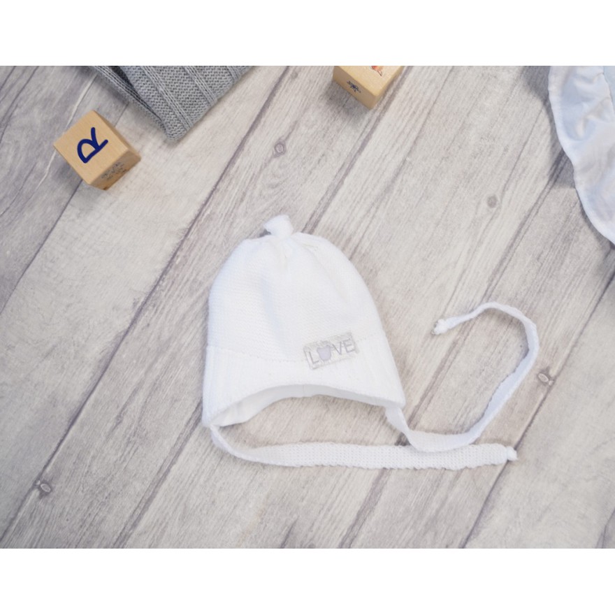 Biała CZAPKA zimowa dla noworodka czapeczka LOVE Chrzest