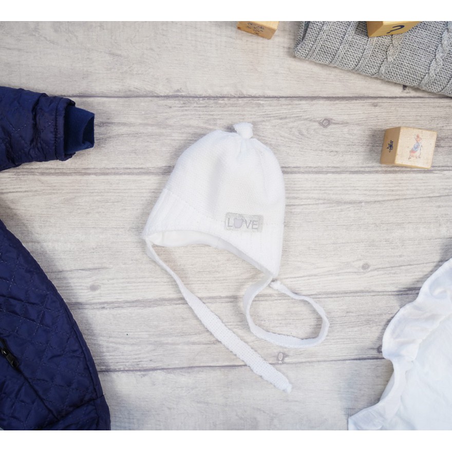 Biała CZAPKA zimowa dla noworodka czapeczka LOVE Chrzest