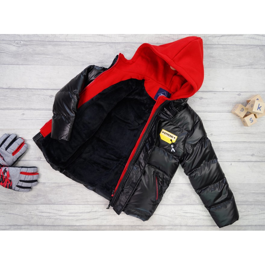 Czarna KURTKA metalik STRONG czerwony kaptur na futerku ZIMA