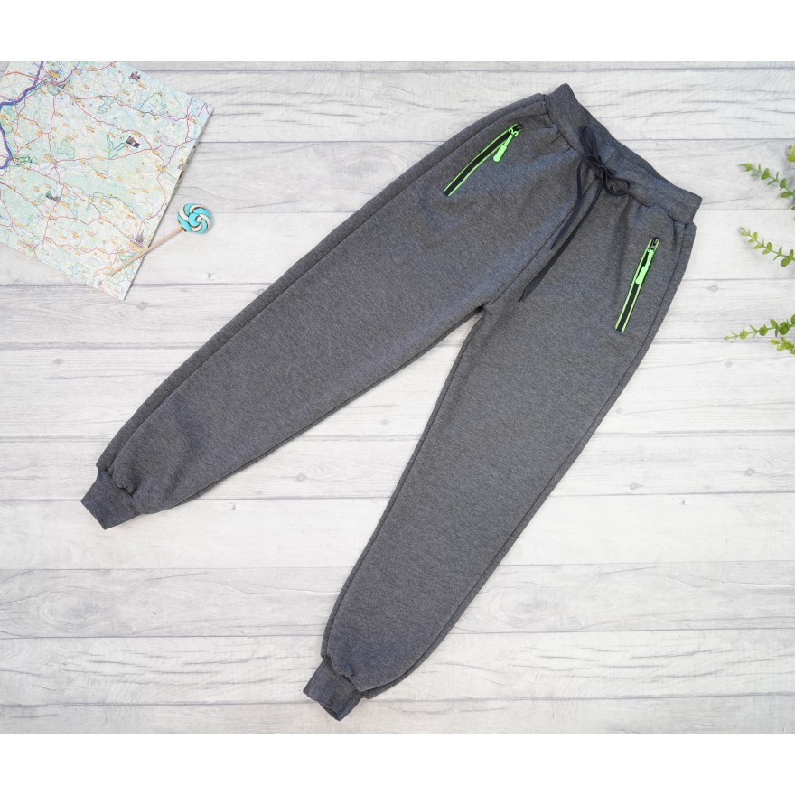 Grafit SPODNIE zielony suwak ocieplane dresowe chłopięce