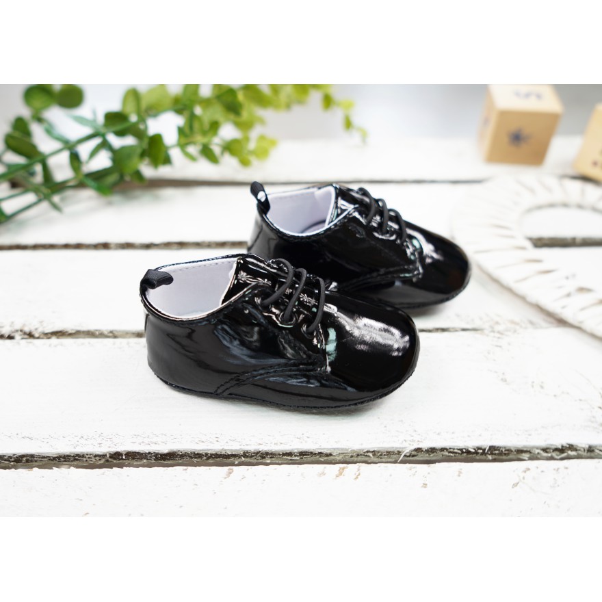 Eleganckie buty lakierki NIECHODKI czarne BUCIKI CHRZEST