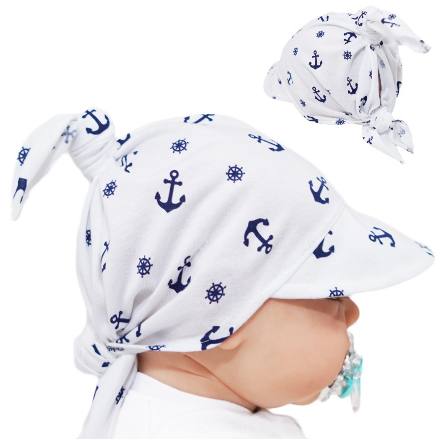 Biała czapka CHUSTA w kotwice z daszkiem wiązana LATO