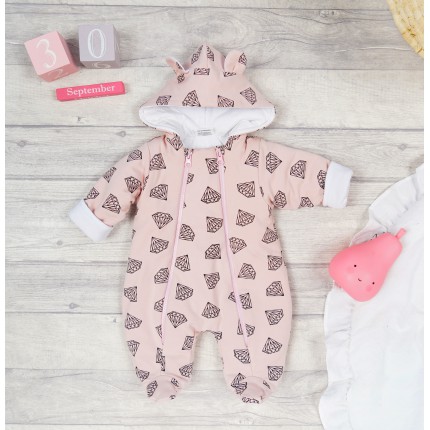 Kombinezon pudrowy róż w diamenty ocieplany z dresówki