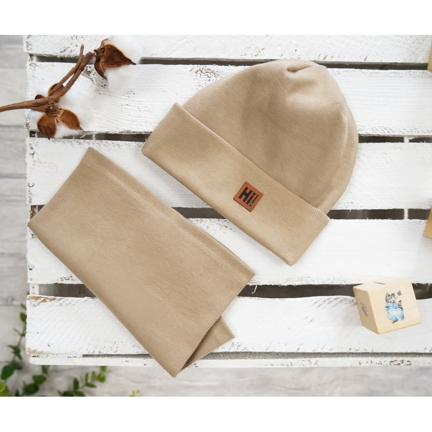 Beżowy komplet HI! czapka + komin wiosna/jesień