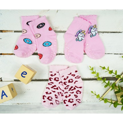 3 PAK SKARPETKI z ABS PĄCZKI skarpety dziewczęce D-52