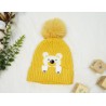 Musztardowa czapka MIŚ z pomponem