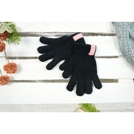 Czarne rękawiczki ocieplane 5P z naszywką KORONA r.122-158