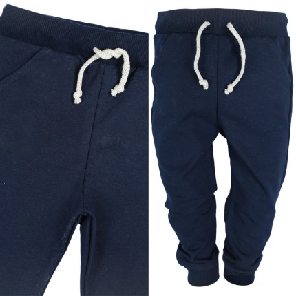 Granatowe spodnie dresowe wiązane wiosna jesień