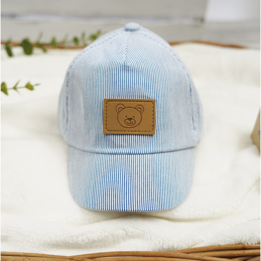 CZAPKA Z DASZKIEM chłopięca miś niebiesko biała paski bejsbolówka