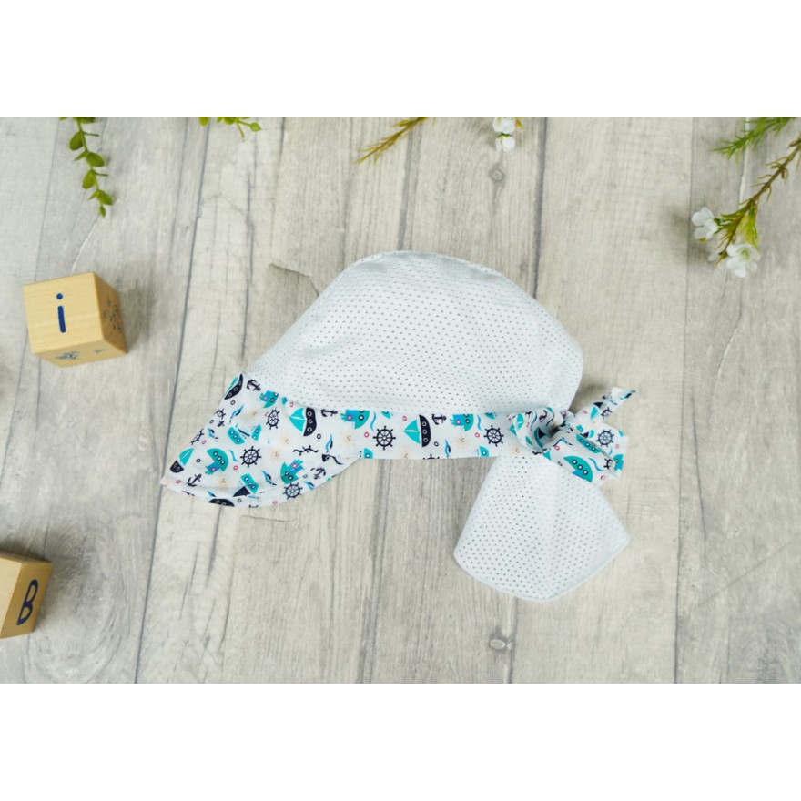 CZAPKA wiązana ŻAGLÓWKA z daszkiem na kark przeciw poceniu głowy