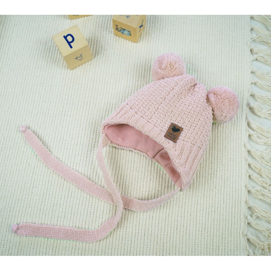 Różowa CZAPKA wiązana 2 pompony HAND MADE zimowa