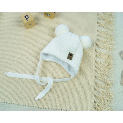 Biała CZAPKA wiązana 2 pompony HAND MADE zimowa