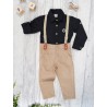 KOMPLET DLA CHŁOPCA koszula czarna z haftem, beżowe spodnie, muszka, szelki święta
