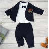 KOMPLET GARNITUREK granatowo-biały z misiem marynarka, koszulka z muchą i spodnie święta