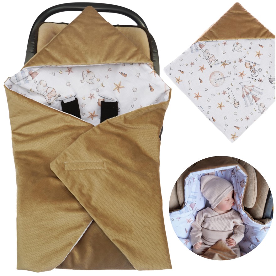 Beżowy otulacz niemowlęcy kocyk rożek z kapturkiem do wózka fotelika nosidełka wiosenno- letni wyprawka