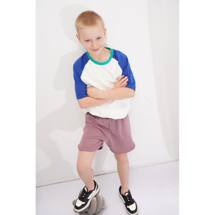 Lila krótkie spodenki z lamówką SZORTY LATO z wyciągana gumką bezuciskowe