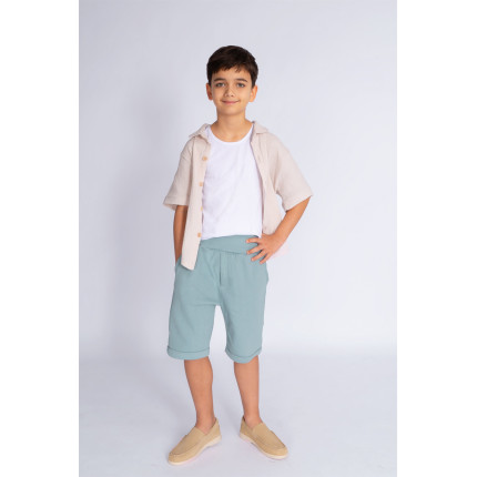 Szałwiowe KRÓTKIE SPODENKI chłopięce z PRĄŻKA regulowane w pasie bezuciskowe casual