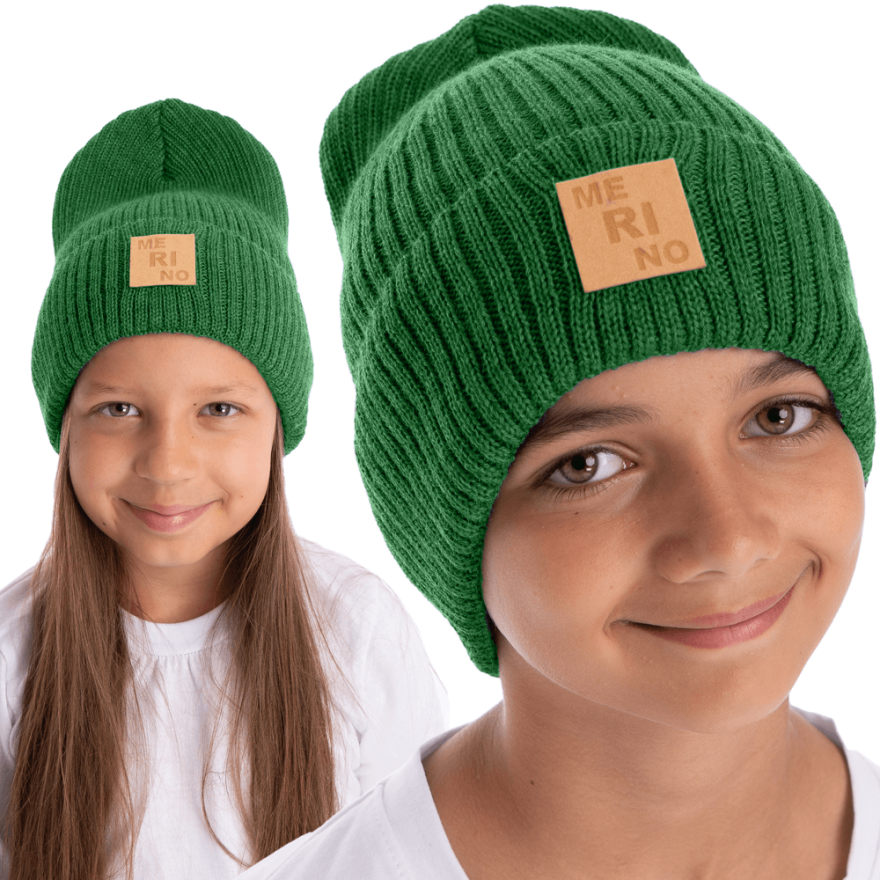 Merino czapka zieleń butelkowa 100% wełna podwijana jesień zima