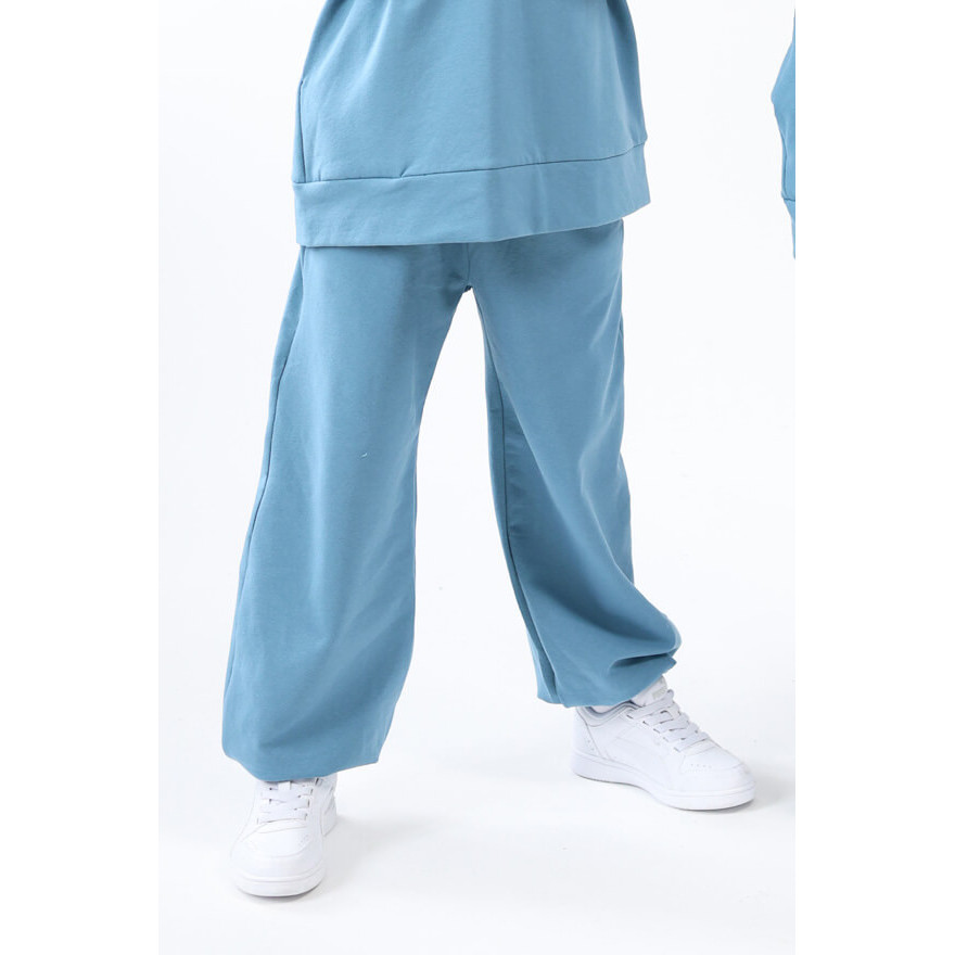 Spodnie dresowe ocieplane MOVE niebieskie NA MESZKU szerokie ze ściągaczami regulowane w pasie