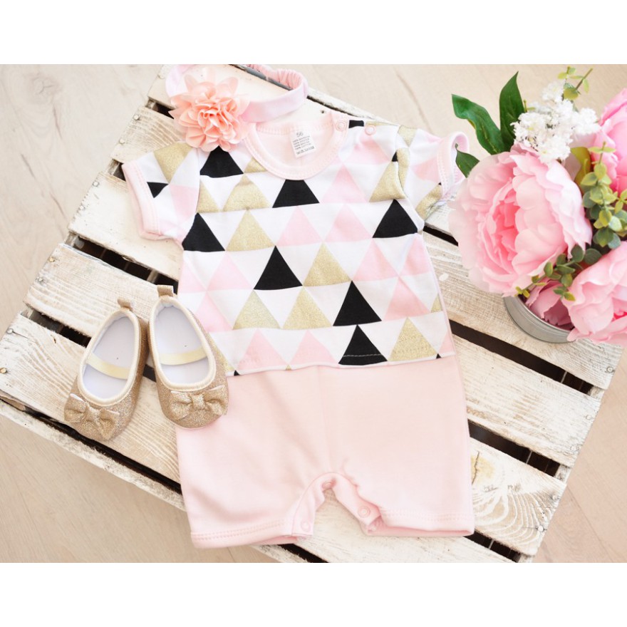 Letni RAMPERS pajac TRÓJKĄTY róż brokat